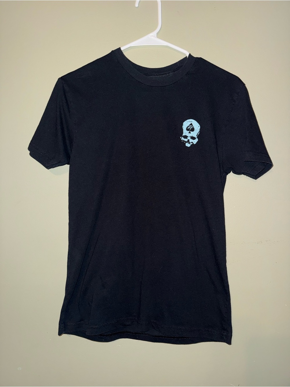 Men's Black Short Sleeve Tee with Light Blue Skull Accent